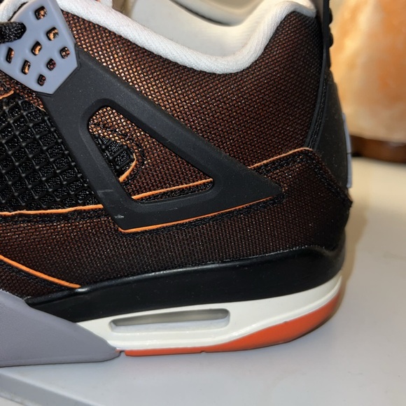 SALE! Jordan 4 retro starfish - Picture 2 of 11